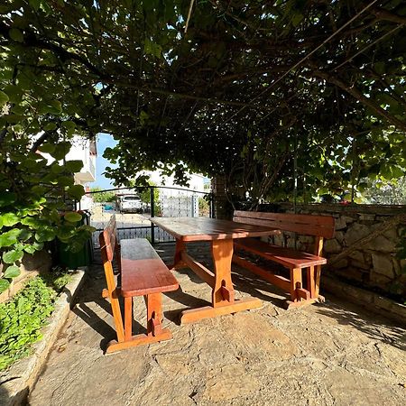 Apartmani Trlaja Vodice Extérieur photo