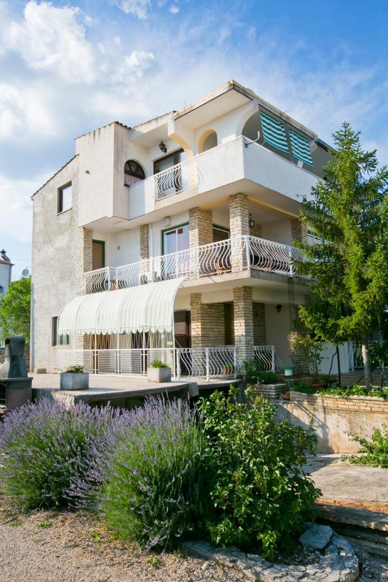 Apartmani Trlaja Vodice Extérieur photo