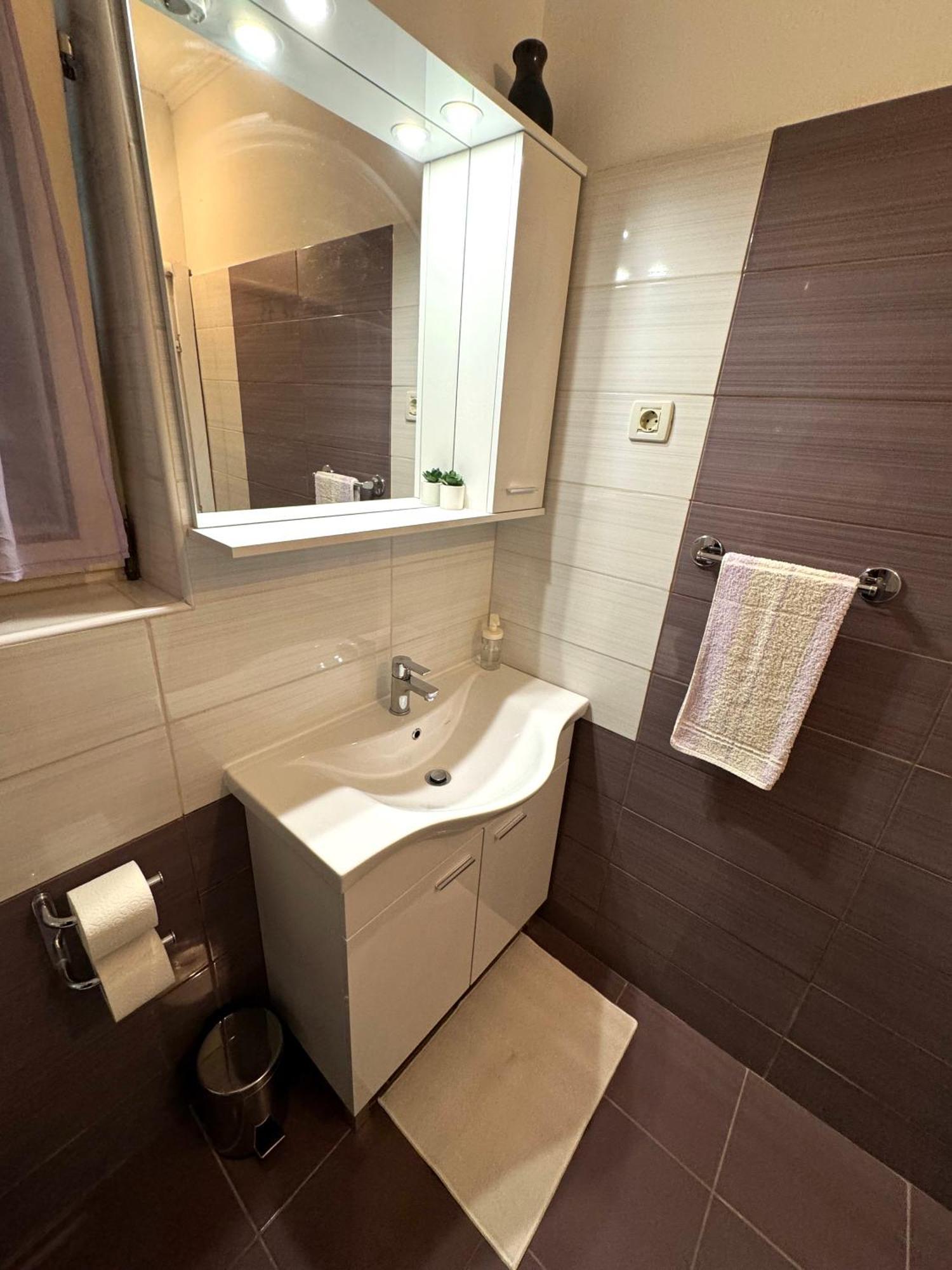 Apartmani Trlaja Vodice Extérieur photo
